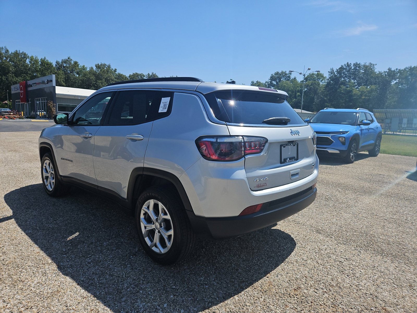 Used 2024 Jeep Compass Latitude AWD/4WD image 6