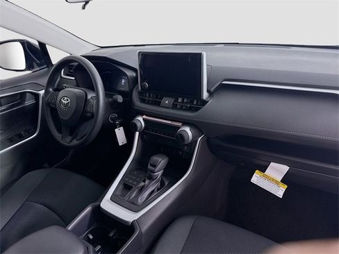 New 2025 Toyota RAV4 LE image 27