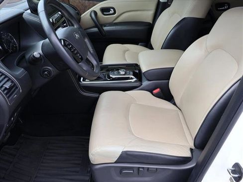 Used 2023 INFINITI QX80 Premium Select w/ All-Season Package AWD/4WD image 25