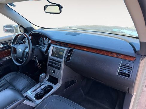 Used 2010 Ford Flex Limited AWD/4WD image 27