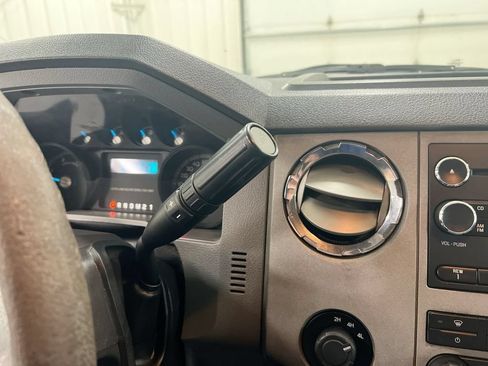 Used 2012 Ford F350 XLT AWD/4WD image 11
