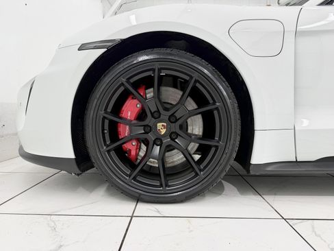 Certified 2024 Porsche Taycan GTS image 16