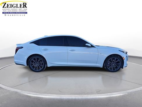 Used 2022 Cadillac CT5 Sport image 4