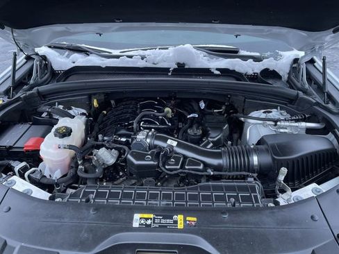 Used 2023 Jeep Grand Cherokee Limited w/ Luxury Tech Group II image 31