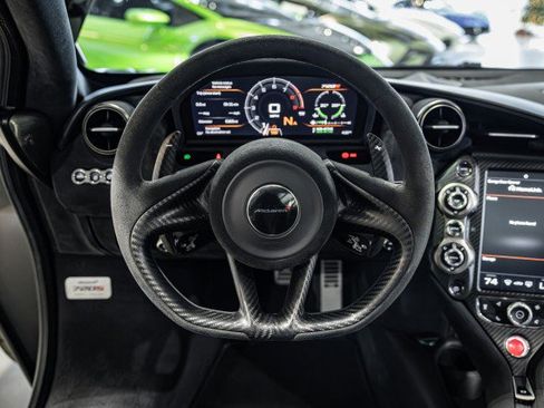 Used 2018 McLaren 720S Performance image 41