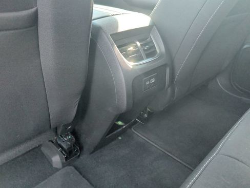 Used 2024 Chevrolet Blazer LT w/ Convenience Package AWD/4WD image 18
