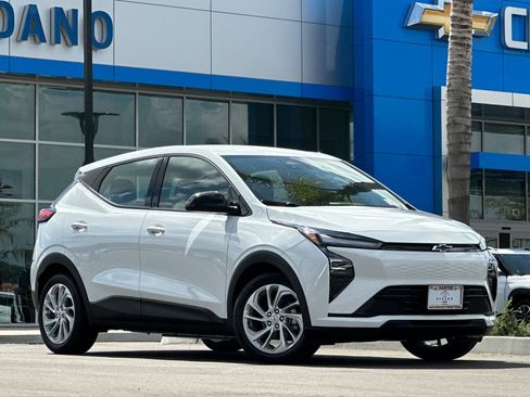 New 2027 Chevrolet Bolt LT w/ Comfort Package image 2