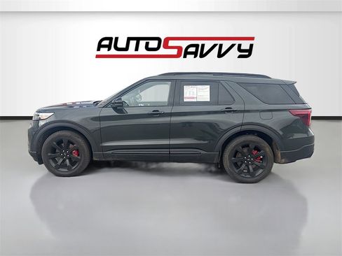 Used 2023 Ford Explorer ST w/ Equipment Group 401A image 4