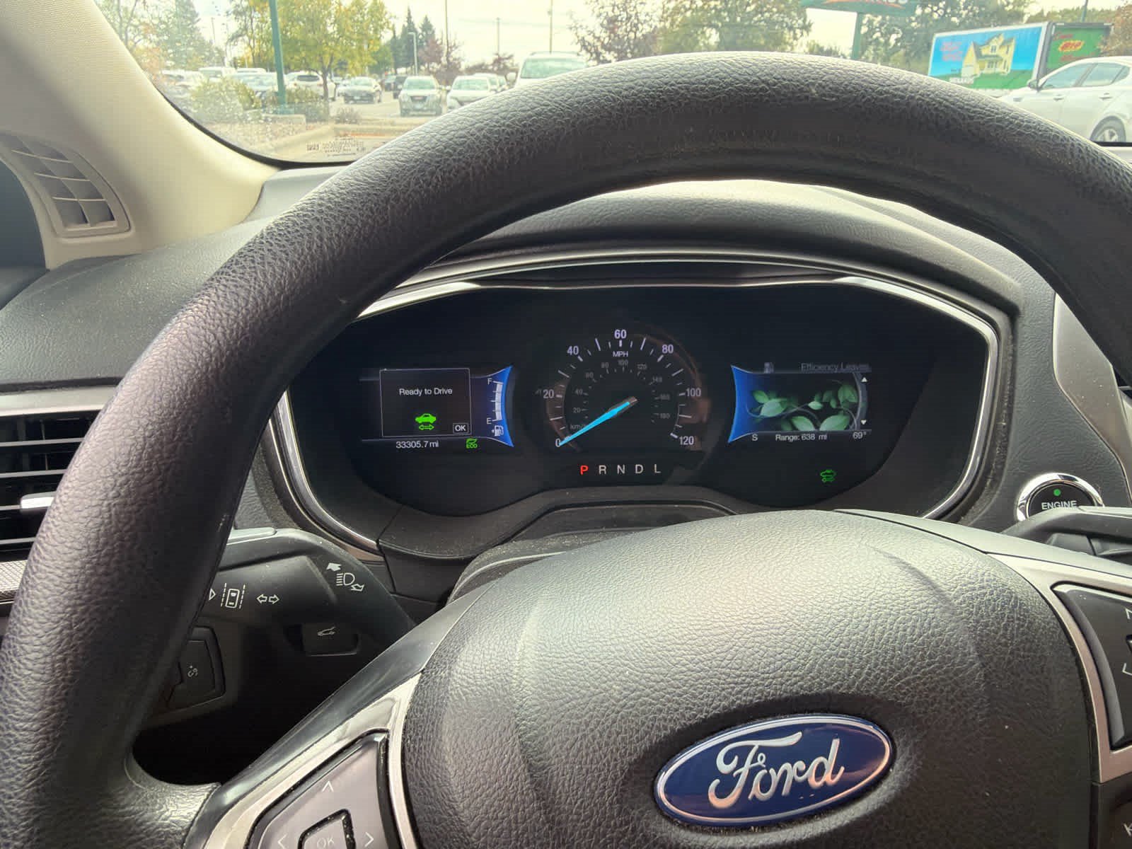 Used 2020 Ford Fusion SE FWD image 2