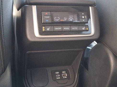 Certified 2023 Subaru Ascent Limited AWD/4WD image 12