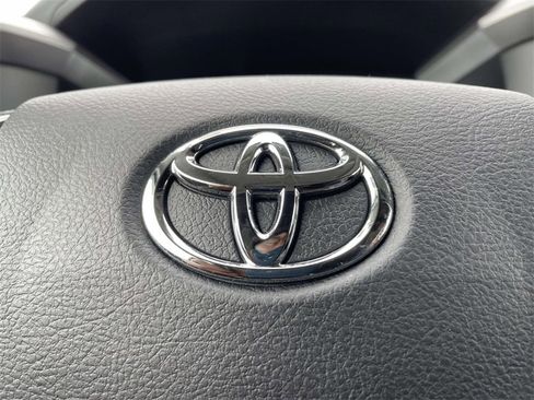 Used 2021 Toyota Tacoma SR5 image 29