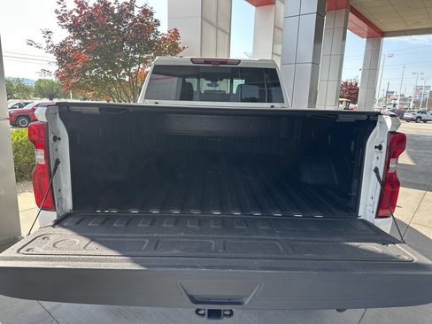Used 2022 Chevrolet Silverado 2500 LTZ w/ Z71 Chrome Sport Edition AWD/4WD image 19