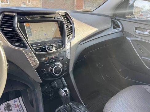 Used 2014 Hyundai Santa Fe Limited w/ Ultimate Package 07 image 5