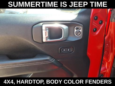 Used 2023 Jeep Gladiator Overland AWD/4WD image 12