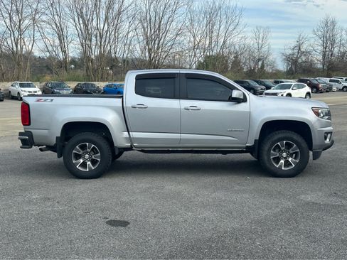 Used 2015 Chevrolet Colorado Z71 AWD/4WD image 8
