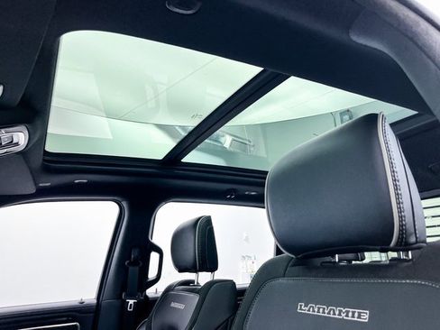 Used 2022 RAM 1500 Laramie image 5