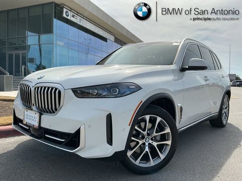 Certified 2024 BMW X5 xDrive40i w/ Premium Package image 1