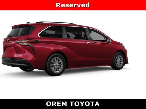 New 2026 Toyota Sienna XLE AWD/4WD image 10