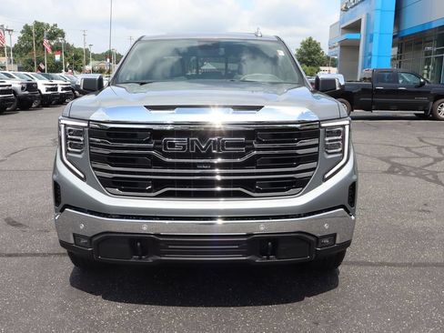 Used 2026 GMC Sierra 1500 SLT w/ SLT Convenience Package AWD/4WD image 30