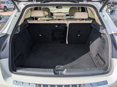 Used 2020 Mercedes-Benz GLA 250 image 28