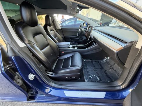 Used 2018 Tesla Model 3 Long Range image 27
