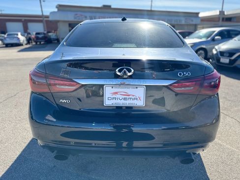 Used 2018 INFINITI Q50 Luxe image 4