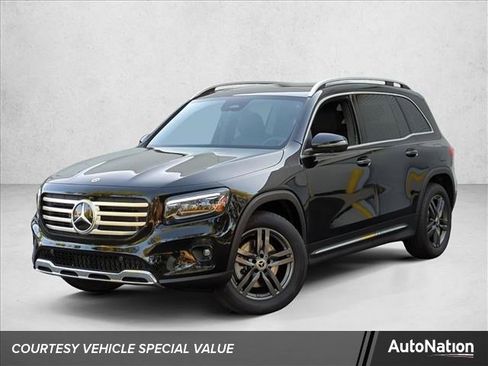 New 2026 Mercedes-Benz GLB 250 image 1