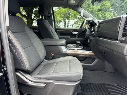 Used 2026 Chevrolet Silverado 1500 RST AWD/4WD image 24