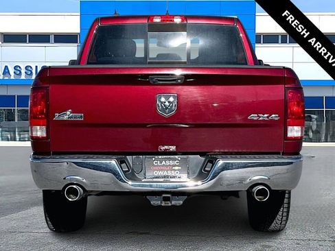 Used 2016 RAM 1500 Big Horn w/ Luxury Group image 6