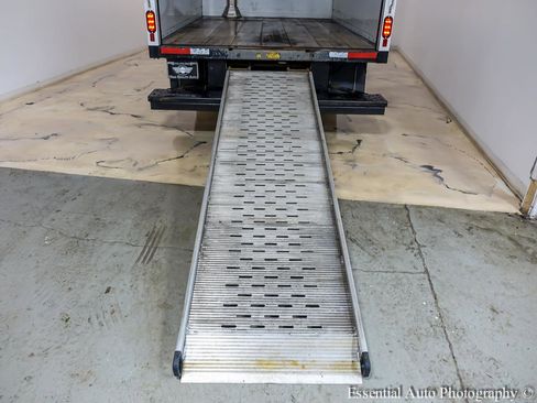 Used 2023 GMC Savana 3500 w/ Power Convenience Package RWD image 16