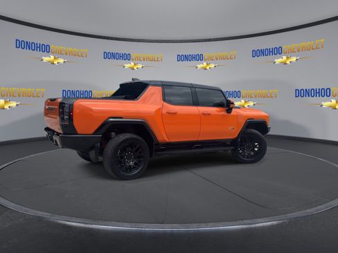 Used 2024 GMC Hummer EV 2X w/ LPO, Illumination Package AWD/4WD image 8