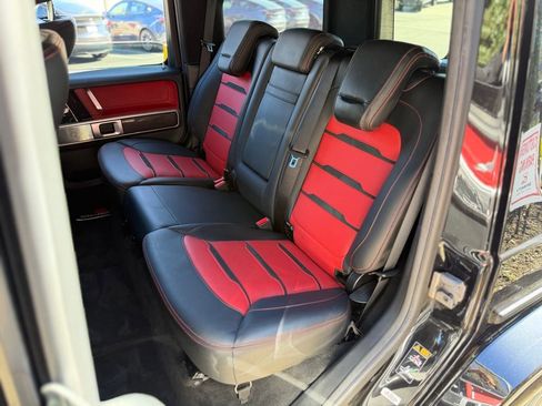 Used 2019 Mercedes-Benz G 63 AMG 4MATIC w/ Parking Package image 30