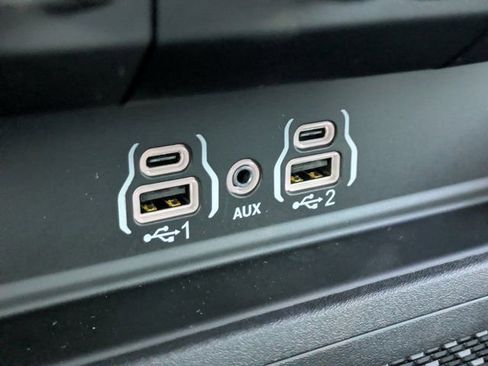New 2026 RAM 1500 Laramie w/ Laramie Preferred Package AWD/4WD image 19
