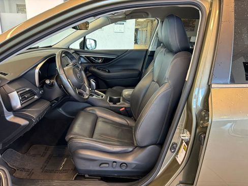 Used 2022 Subaru Outback Limited image 14