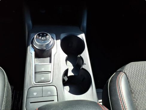 Used 2025 Ford Escape ST-Line AWD/4WD image 22