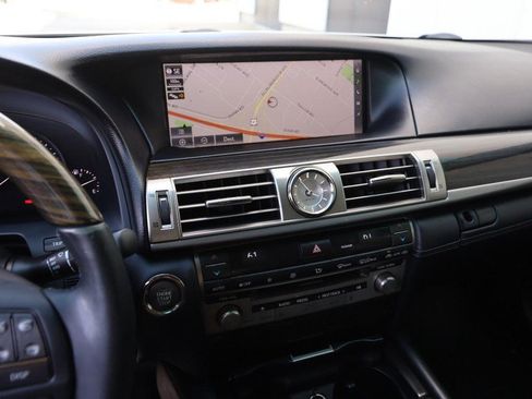 Used 2016 Lexus LS 460 AWD w/ Comfort Package image 14
