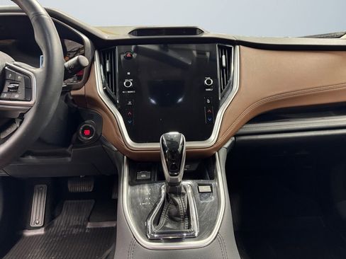 Certified 2022 Subaru Outback Touring XT image 11