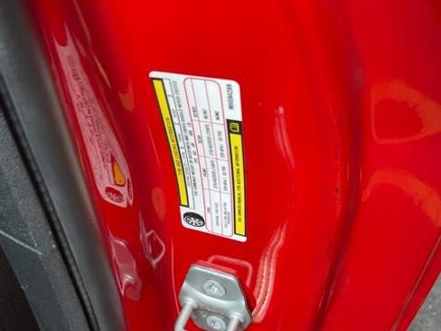 Used 2021 Dodge Challenger R/T Scat Pack w/ Dynamics Package RWD image 23