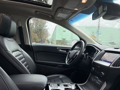 Used 2020 Ford Edge SEL w/ Convenience Package image 23