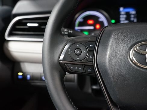 Used 2023 Toyota Camry SE w/ Audio Upgrade Package FWD image 14