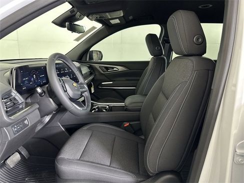 New 2026 Chevrolet Traverse LT w/ Driver Confidence Package image 19