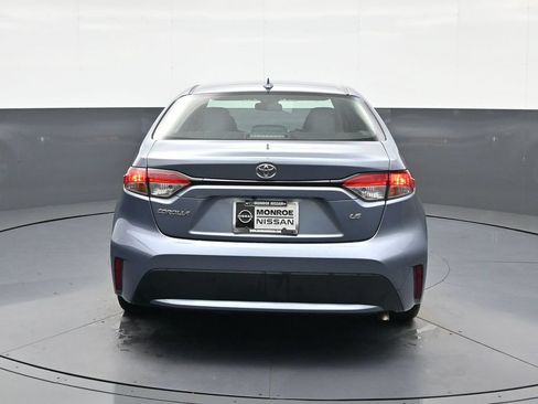Used 2022 Toyota Corolla LE w/ Carpet Mat Package (TMS) FWD image 8