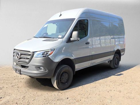 Used 2026 Mercedes-Benz Sprinter 2500 image 7