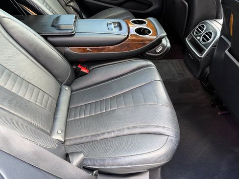 Used 2014 Mercedes-Benz S 550 Sedan image 22