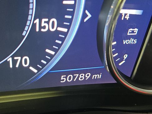 Certified 2021 Buick Enclave Avenir w/ Avenir Technology Package image 19