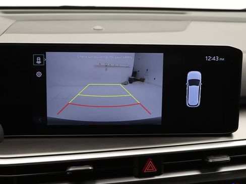 Used 2024 Kia Sorento S image 23