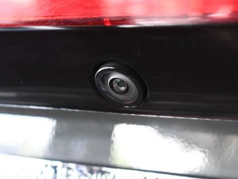 Used 2022 Chrysler Pacifica Touring-L w/ S Appearance Package FWD image 17