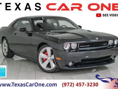 Used 2008 Dodge Challenger SRT8 image 1