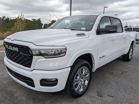 New 2026 RAM 1500 4x4 Crew Cab image 60