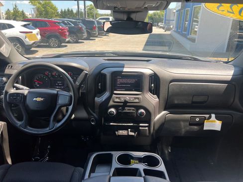 Certified 2023 Chevrolet Silverado 1500 Custom AWD/4WD image 30